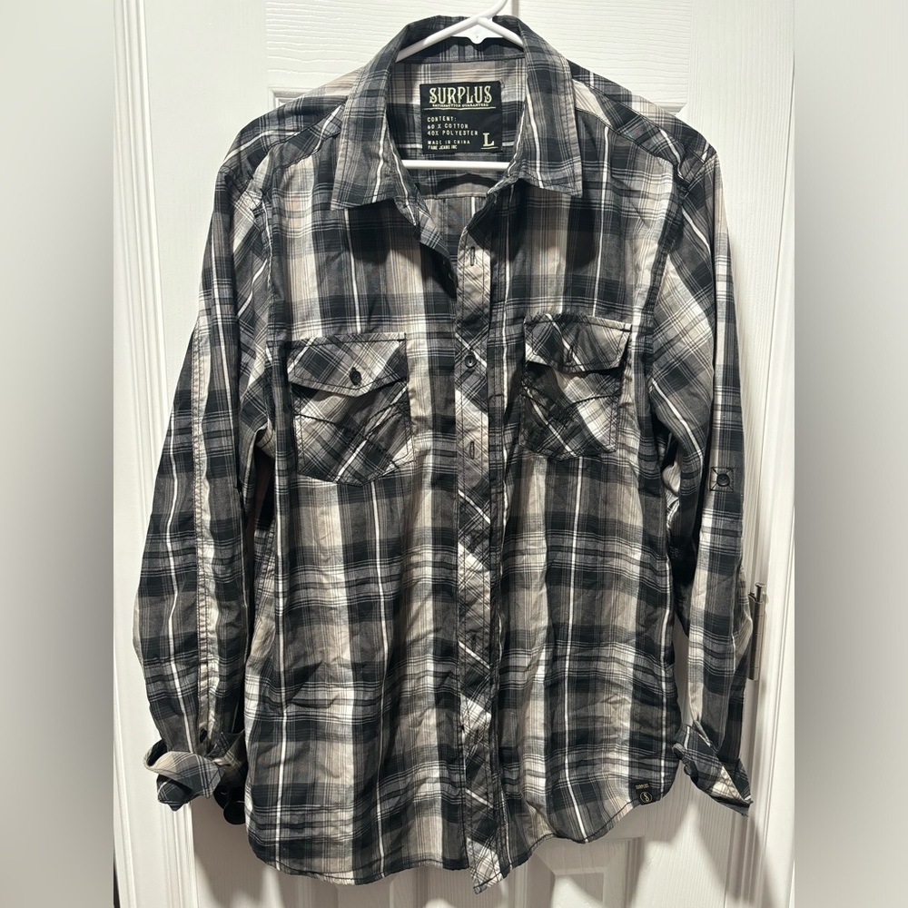 Men’s long sleeve shirt